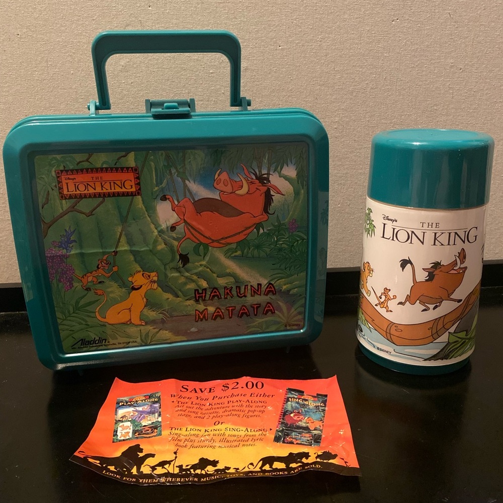 Collectable Disney The Lion King Teal Lunchbox & Matching Teal Thermos